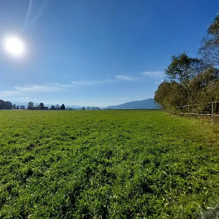 Kaltenbrunner 64m2 Stellflaeche *